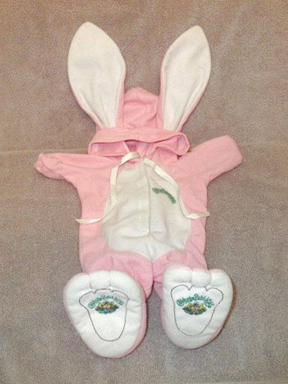Vtg Cabbage Patch Kids Doll Clothes Pink Bunny Outfit Pajamas Footed Coleco CPK